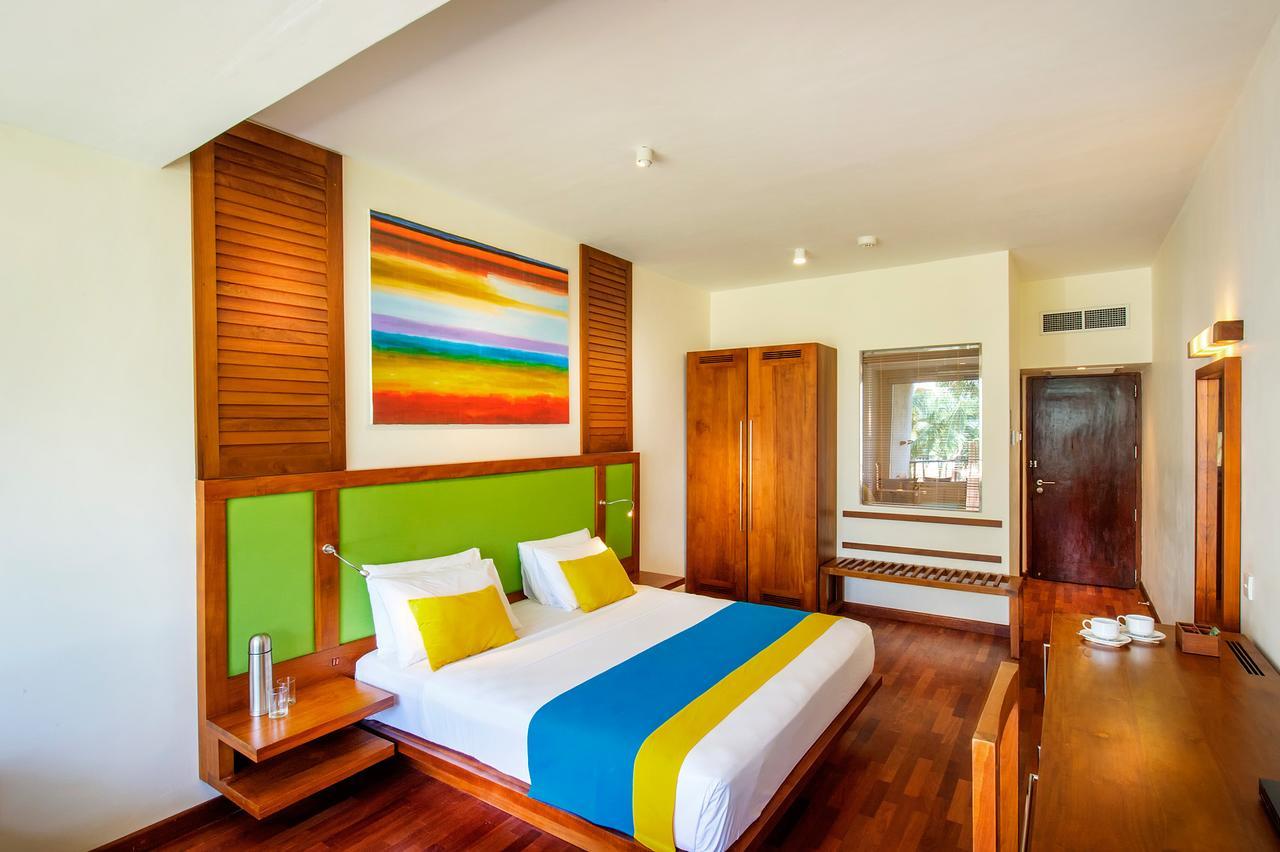 Mermaid Hotel & Club Kalutara Exterior photo