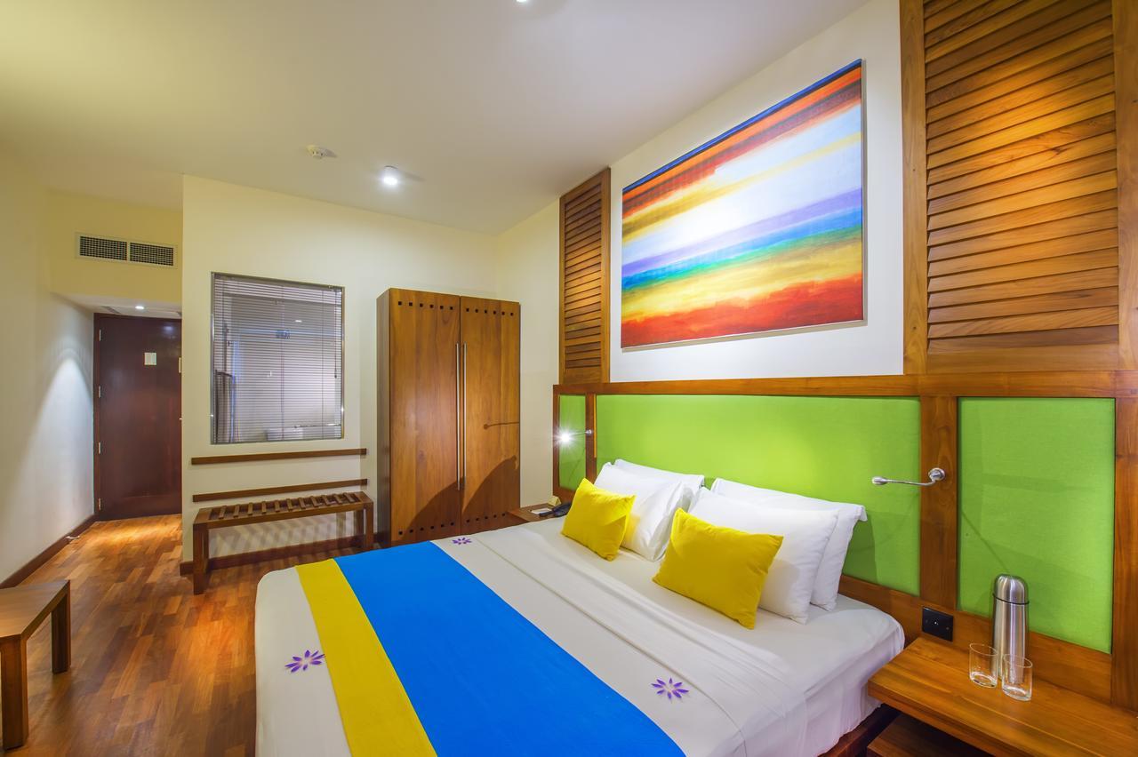 Mermaid Hotel & Club Kalutara Exterior photo
