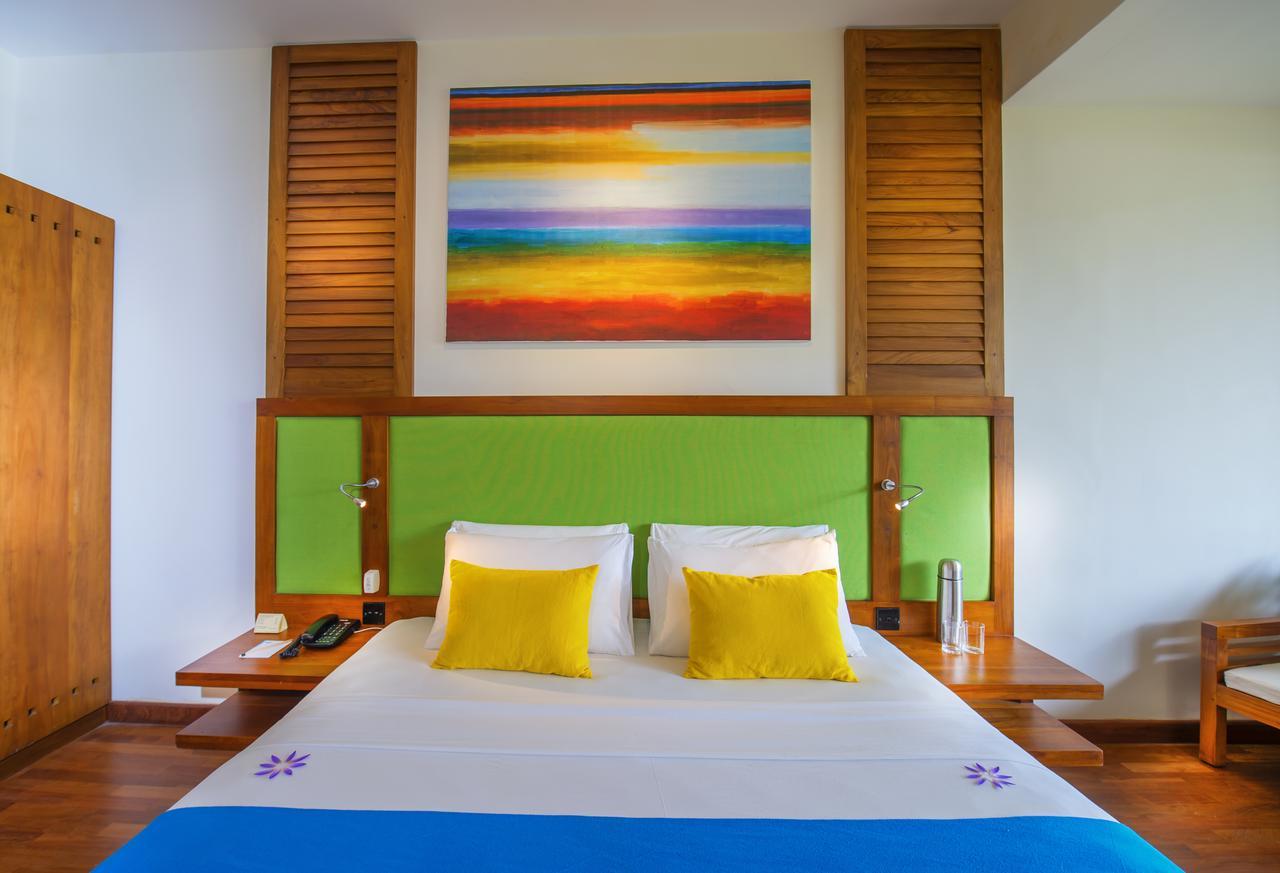 Mermaid Hotel & Club Kalutara Exterior photo