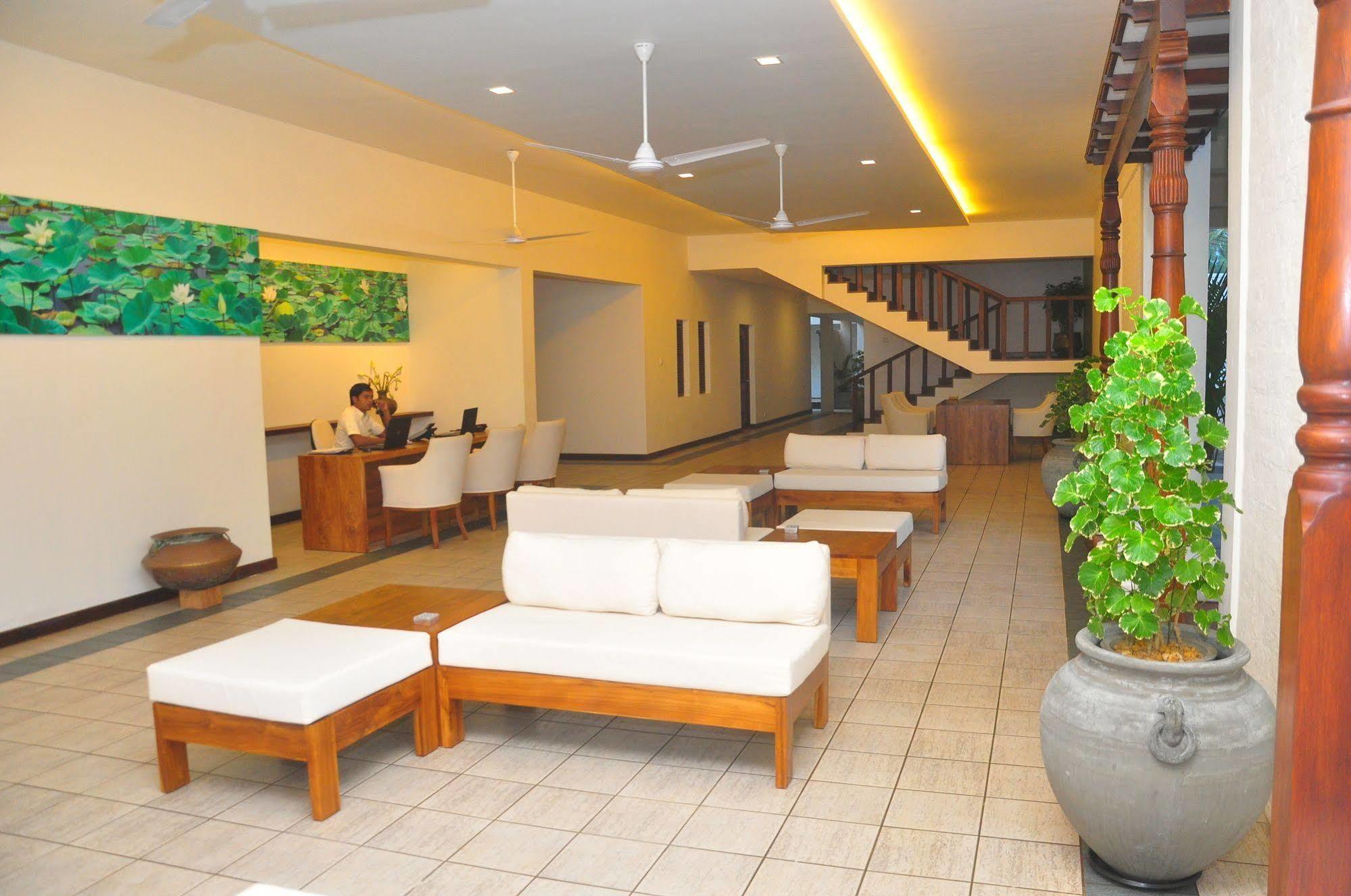Mermaid Hotel & Club Kalutara Exterior photo