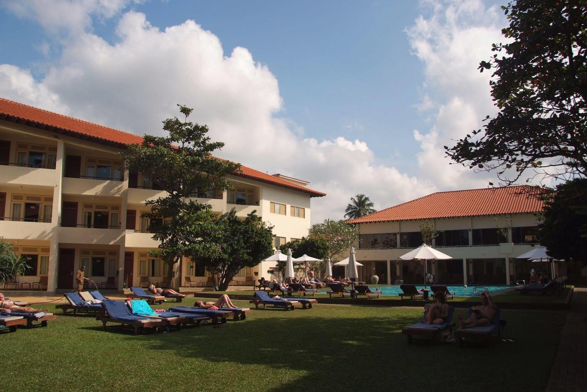 Mermaid Hotel & Club Kalutara Exterior photo