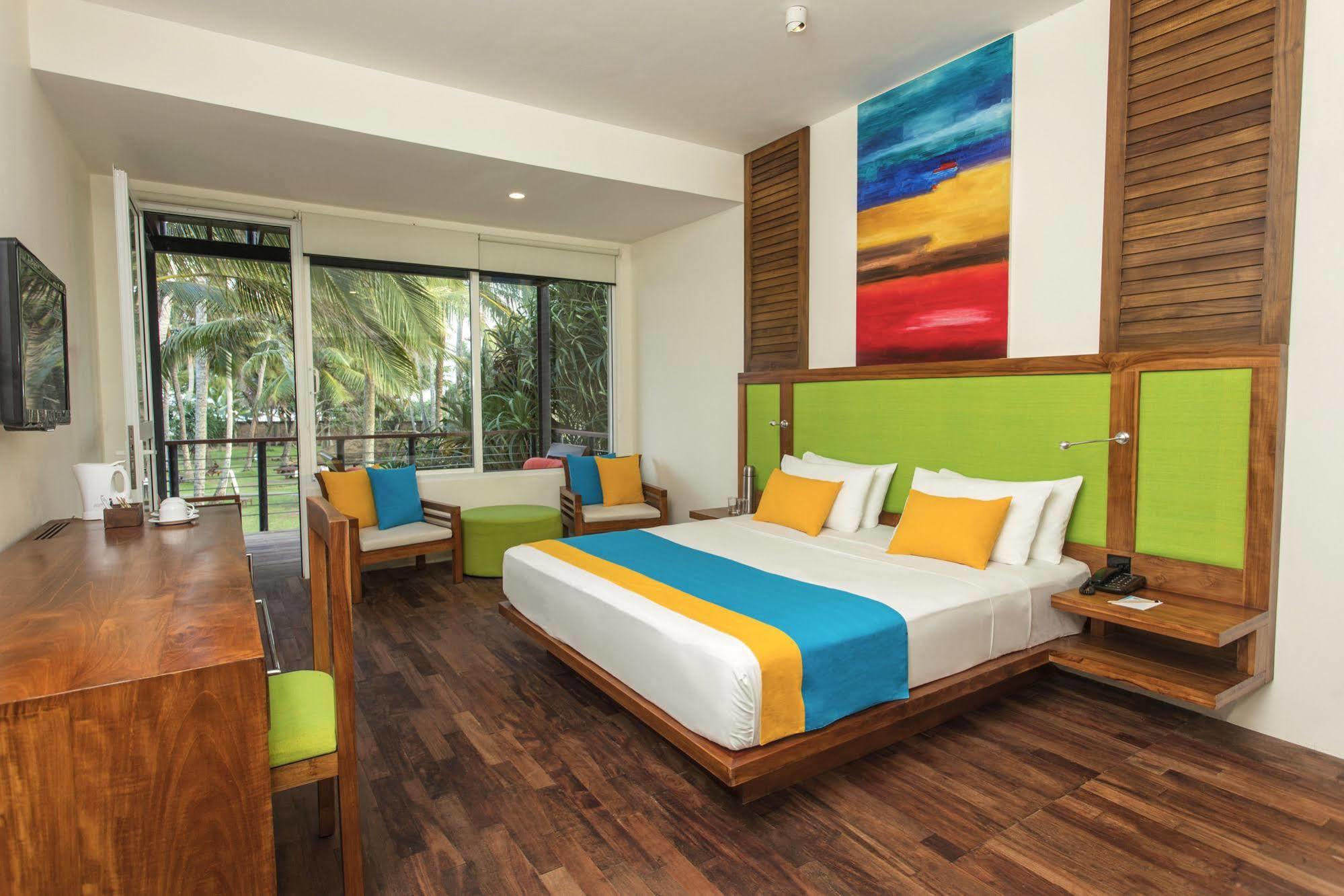 Mermaid Hotel & Club Kalutara Exterior photo
