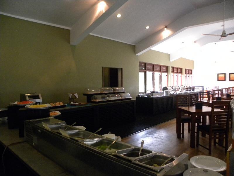 Mermaid Hotel & Club Kalutara Exterior photo